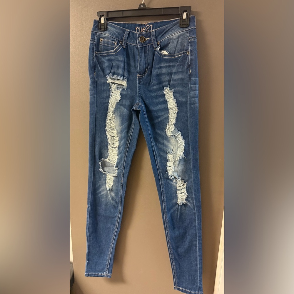 Rue21 Women's Distressed Skinny Jeans - Blue
